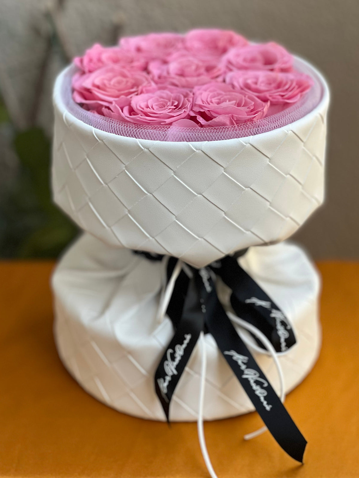 Leather Bouquet of Eternal Glitter Roses – 9 Preserved Roses - PINK