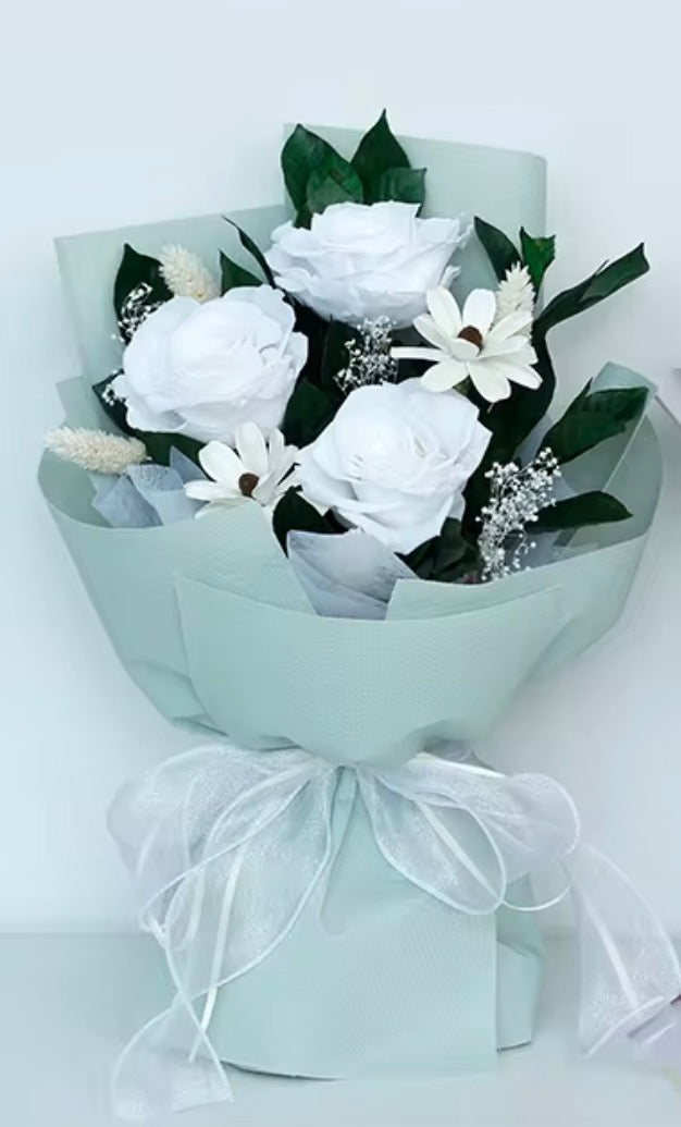 Luxury Preserved Rose Bouquet with Box –WHITE