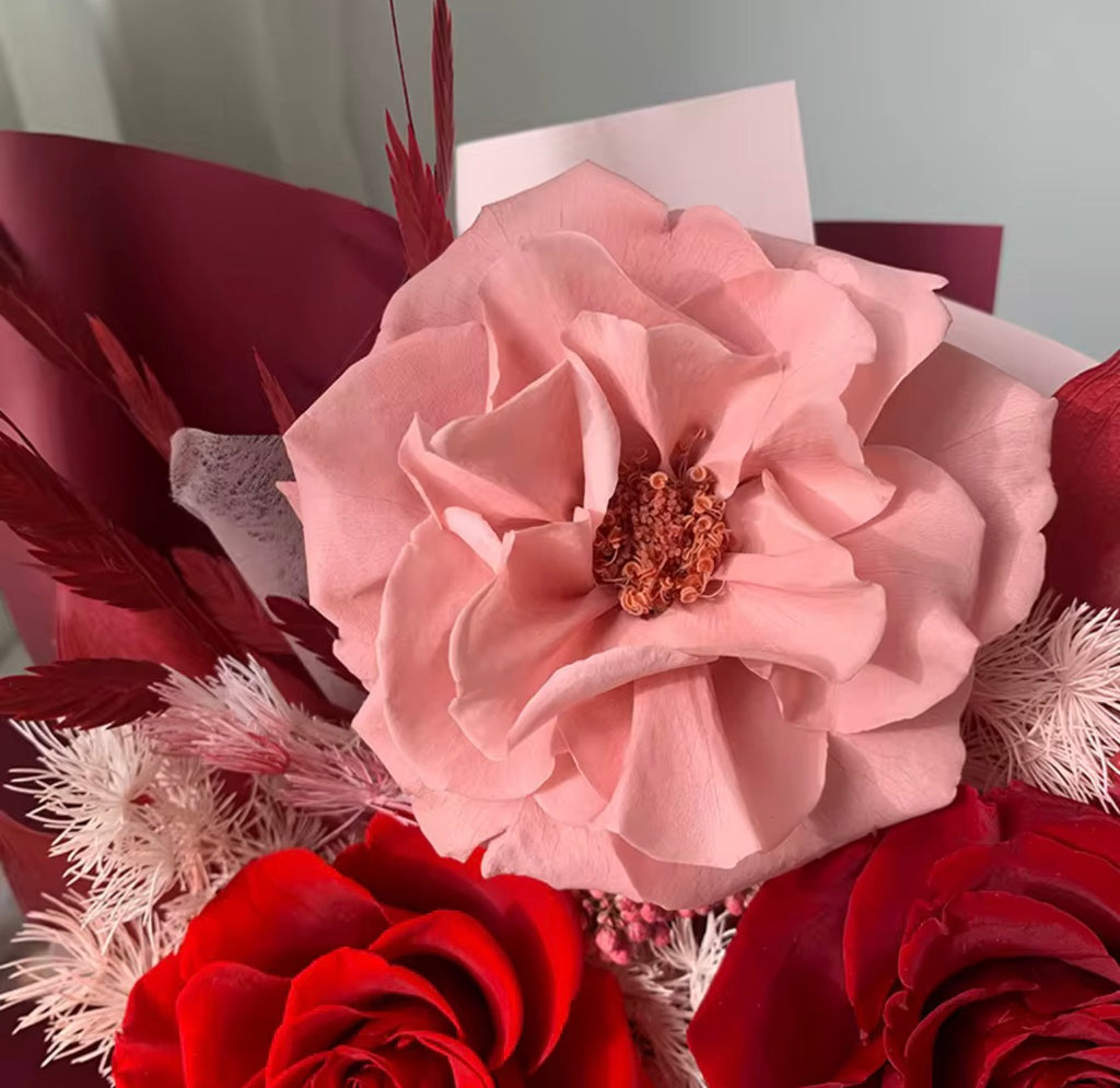 Luxury Preserved Rose Bouquet with Box -BROWN