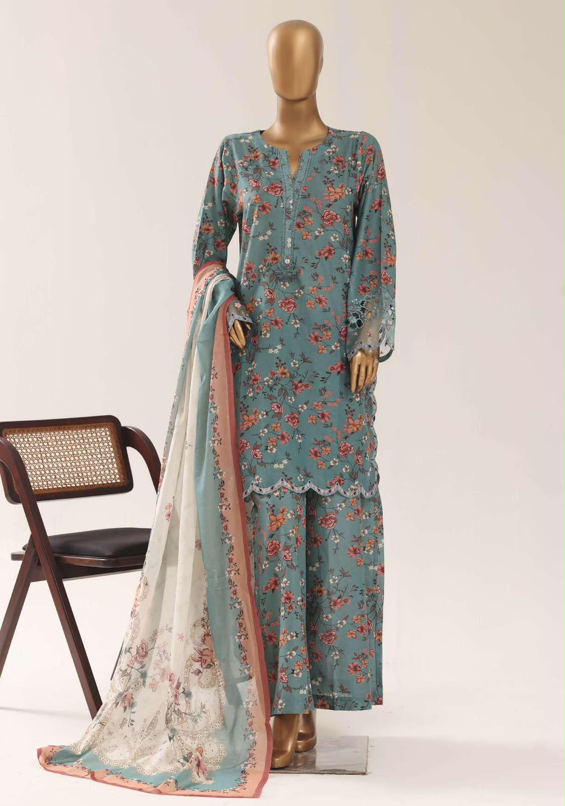 SADABAHAR | Festive Embroidered Lawn 3-Piece Stitched Suit – VSLG04