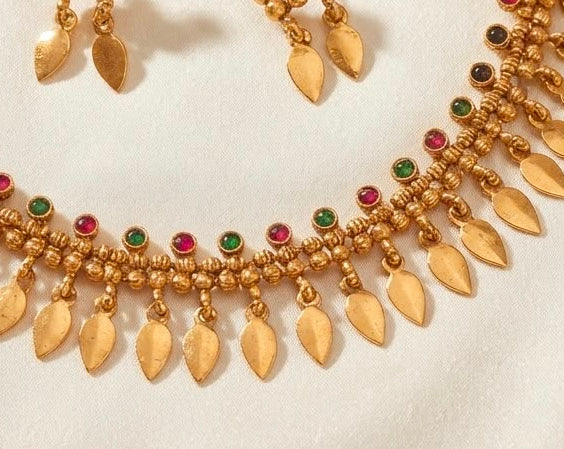 Traditional Gold-Plated Choker & Earring Set