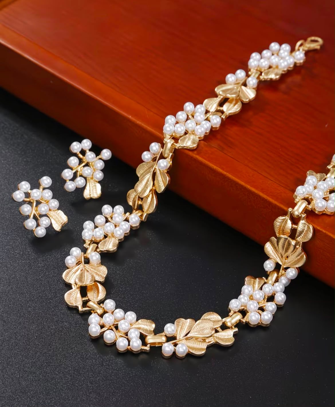 Floral Faux Pearl Clavicle Accessory & Stud Earring Set