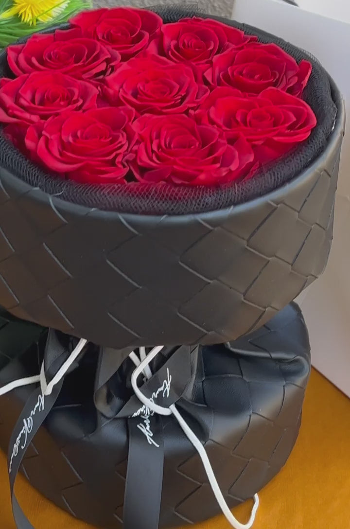 Leather Bouquet of Eternal Glitter Roses – 9 Preserved Roses - RED