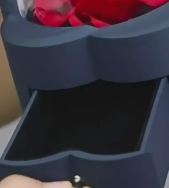 Veloura Eternal Rose Flower Gift Box – RED